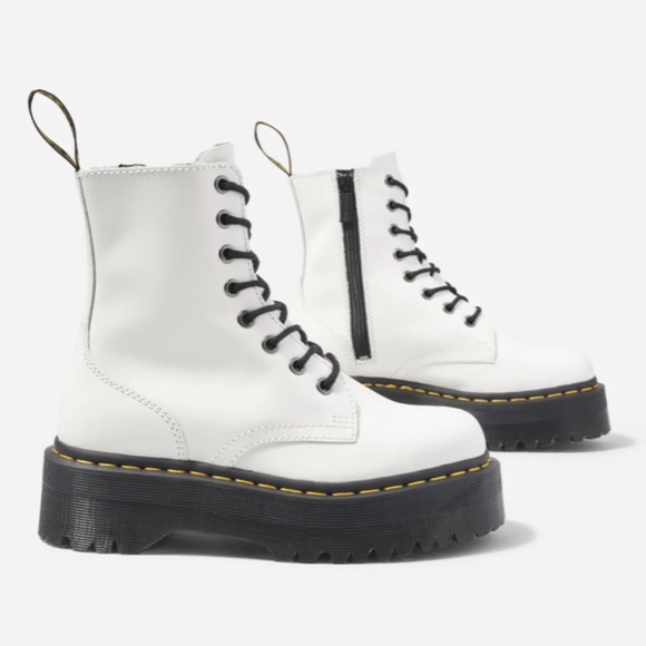 NIB $200  Dr. Martens 'Jadon' Boot in WHITE SMOOTH LEATHER! - Picture 6 of 7